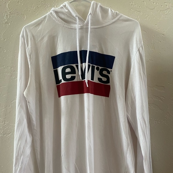 Men’s Levi’s Hoodie - Picture 2 of 3